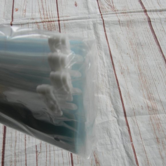 NEW c e ll a  CELLA 8-pc Reusable Vacuum Seal Antimicrobial Storage Bags BLUE SK - Picture 2 of 3